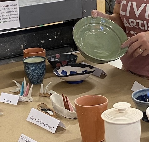 4b668bb1 d12a 49a7 aae9 5ce3a2d60a1a 1 201 a